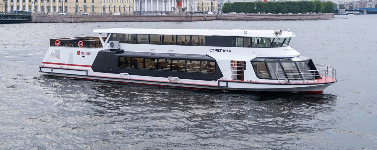 Аренда теплохода Стрельна в Москве