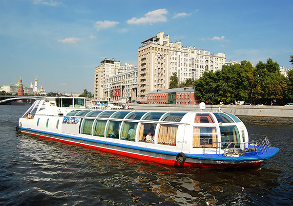 Аренда теплохода Богема в Москве