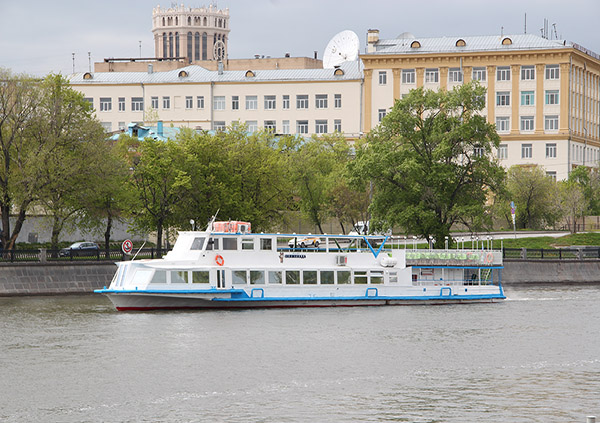 Аренда теплохода Москва-61 в Москве